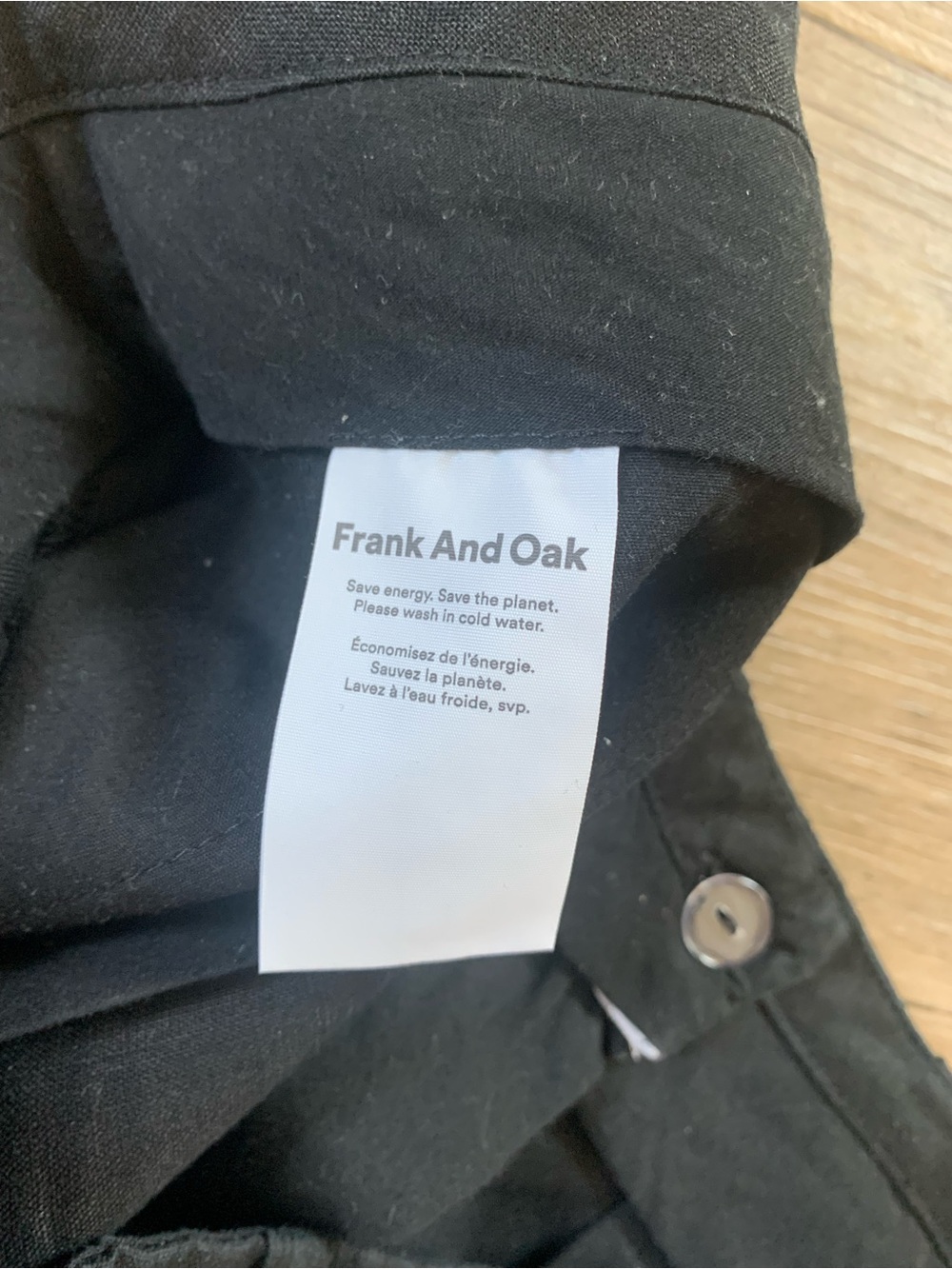 Frank & Oak, Classic Black Linen Shorts, size 10 - Picture 3 of 6
